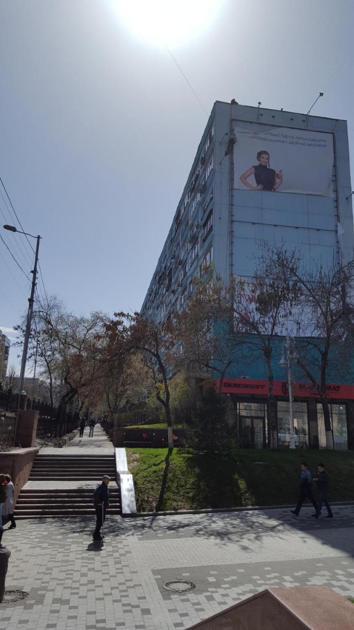 Apartment On Nazarbayeva 77 Almaty Luaran gambar